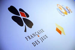La noel fait deux chanceux au loto special de la francaise des jeux